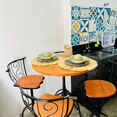 Casinha Flor, Vila Florescer, Centro Historico! 皮拉尼亚斯 外观 照片